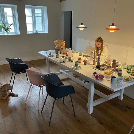 Kapitaenshaus Von 1712 - Neu Saniert Apartment Nieblum Bagian luar foto